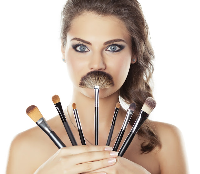 The importance of cleaning your makeup brushes by Barbie's Beauty Bits